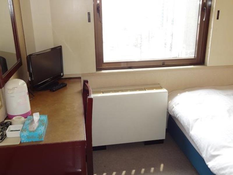 Business Hotel Tateyama Тояма Екстер'єр фото